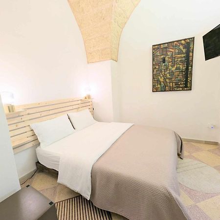 Bed and Breakfast The Art Of Leo Lucugnano Екстер'єр фото